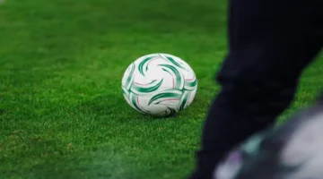 كرة نادرة.. تصميم مفاجئ يعيد تشكيل ملامح افتتاح كأس آسيا للشباب بالسعودية